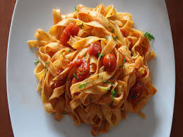 Fetuccini Pomodoro